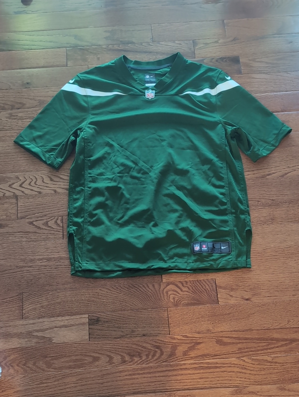 Nike Men’s Green Jersey with White Shoulder Stripes